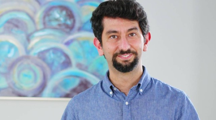 Əli Əhmədovun oğlu özəl klinikasındakı vəzifəsindən getdi - FOTO