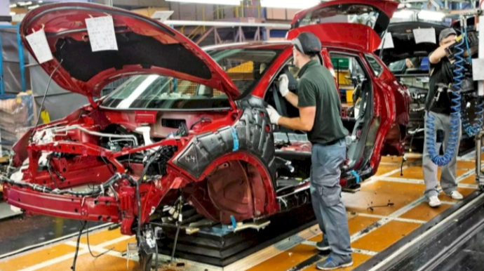 Avtomobil nəhəngi fabriklərini bağlayır - 20 min nəfər işsiz qalacaq 