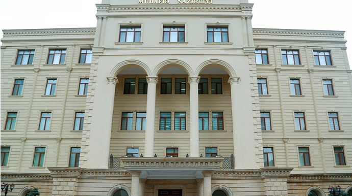 Azərbaycan MN:  "Sosial şəbəkələrdə canlı yayım açan hərbçilər ordudan xaric edilib"