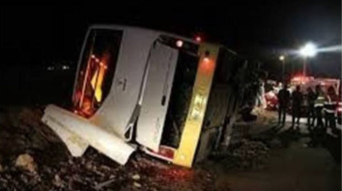 İranda avtobus aşıb:  Ölən və yaralananlar var - FOTO 