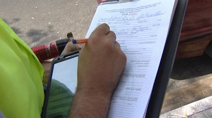 Qayda pozmadığı halda cərimələndi:  “L” hərfi “D” ilə əvəzlənib - VİDEO 