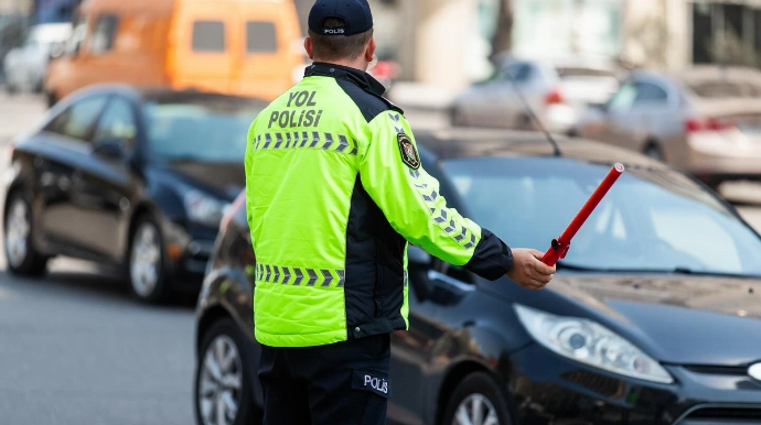 Bakıda bu sürücülər qaydaları kobud şəkildə pozurlar - RƏSMİ 