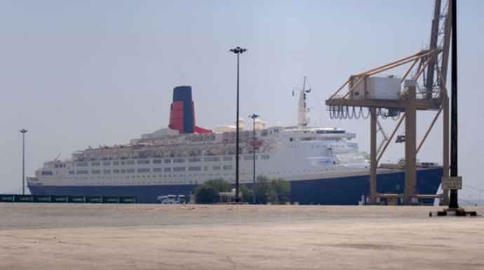 Британия планирует размещать мигрантов на круизных лайнерах