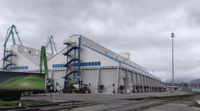 Batumidə Azərbaycanın tərəfdaş olduğu yeni terminal istifadəyə verilib