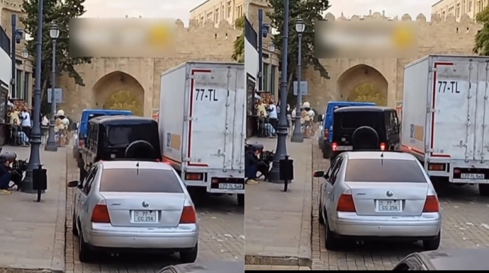 Bakıda parklanma yerindən çıxan maşın digərlərini əzib getdi – FİLM KİMİ HADİSƏ – VİDEO
