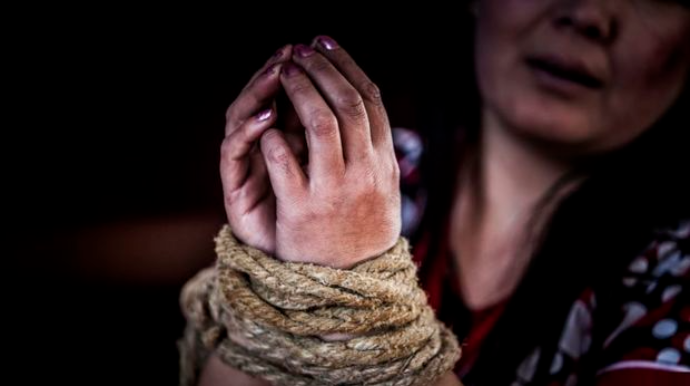 МВД Азербайджана в прошлом году выявило три группировки, занимавшиеся торговлей людьми