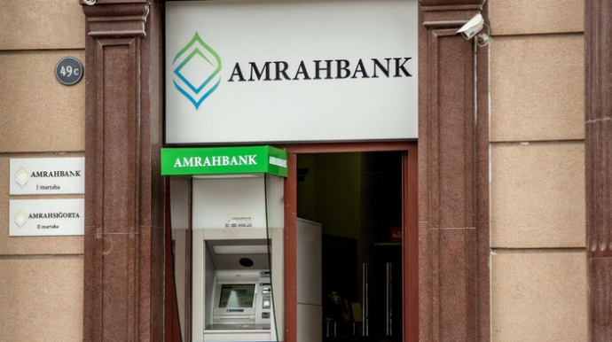 Paytaxtda əmanətçilər etiraz aksiyası keçirib - VİDEO