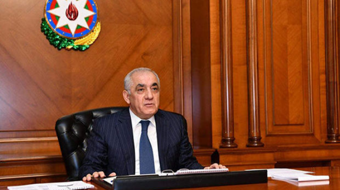 Baş nazir 190 manatlıq birdəfəlik ödənişlərlə bağlı məlumat verdi