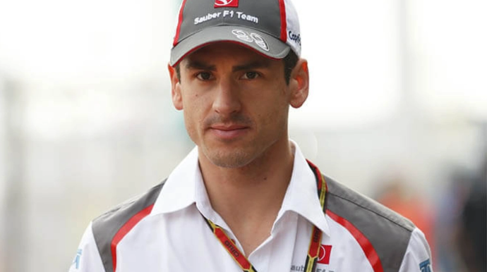 Keçmiş "Formula-1" pilotu dələduzluq ittihamı ilə saxlanıldı