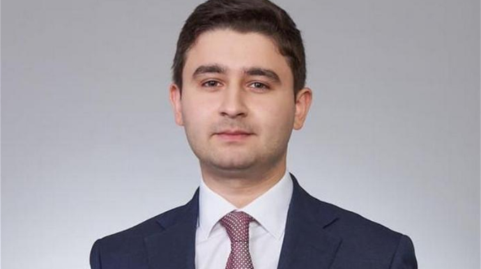 Harvard məzunu Azərbaycanda Prezident Administrasiyasında yüksək vəzifəyə təyin edilib - DOSYE 