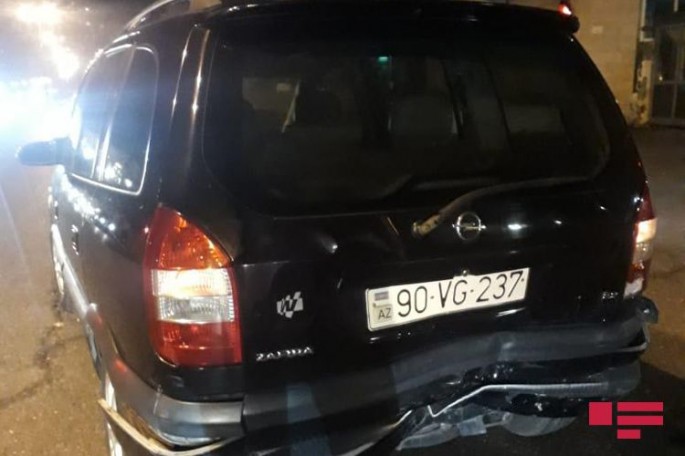 Bakıda iki avtomobil toqquşub - FOTO