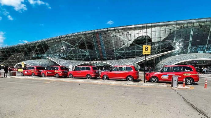 Въезд такси в бакинский аэропорт запретят? 