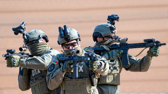 В Азербайджане 4 человека обвиняются в госизмене 