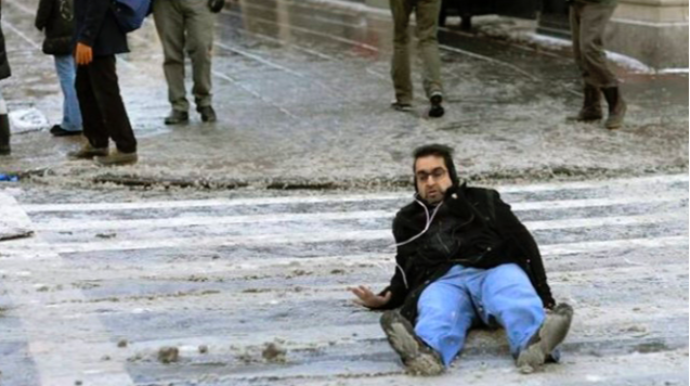 Qarlı hava 165 nəfəri xəstəxanalıq oldu   - YENİLƏNİB