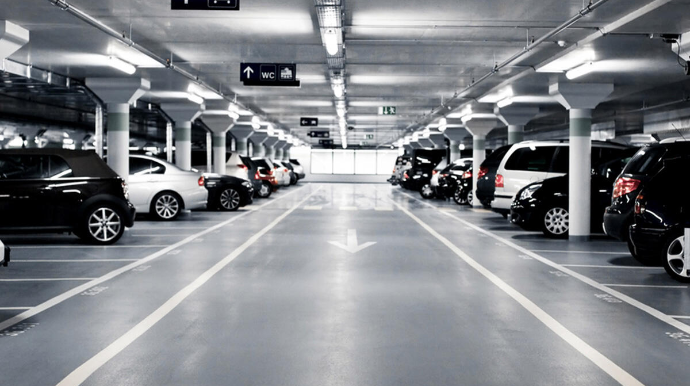 Yeni tikililərdə parkinq böhranı - Bakıda yerlər yoxdur, sakinlər narahatdır 