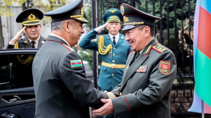 Azərbaycan və Qırğızıstan arasında hərbi əməkdaşlıq planı imzalandı 