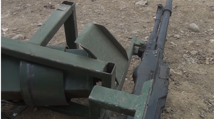 Həbsdə olan şəxsin 11 il əvvəl gizlətdiyi avtomat tapılıb