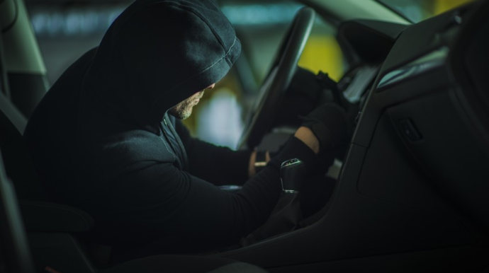 Bakıda 8 avtomobildən oğurluq edən şəxs saxlanılıb