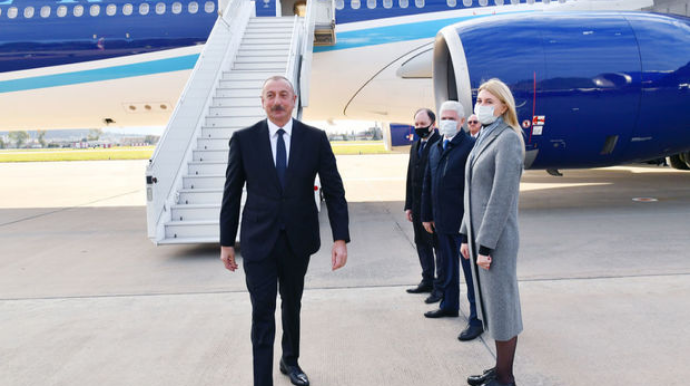 Президент Ильхам Алиев прибыл с рабочим визитом в город Сочи - ФОТО 