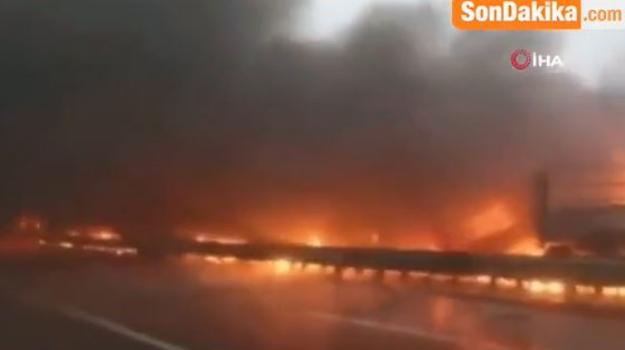 Zəncirvari qəzada 43 maşın toqquşdu – 3 ölü, 6 yaralı - VİDEO - FOTO