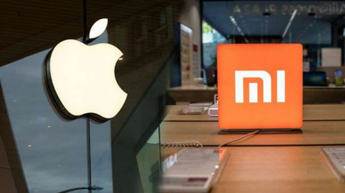 "Apple" "Xiaomi"nin reklam plakatını OĞURLADI - FOTO 