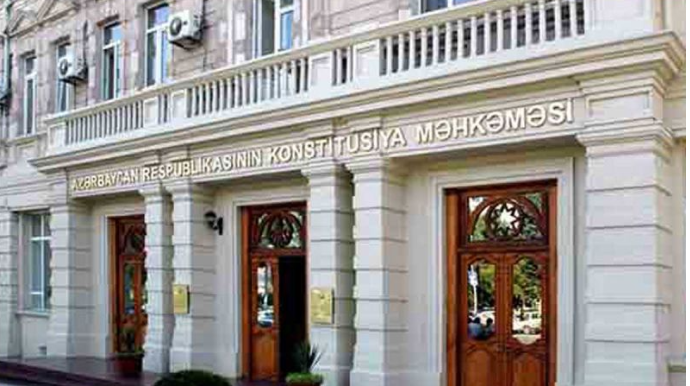 Konstitusiya Məhkəməsi əmək müqaviləsinin ləğvi ilə bağlı qərar qəbul edib 