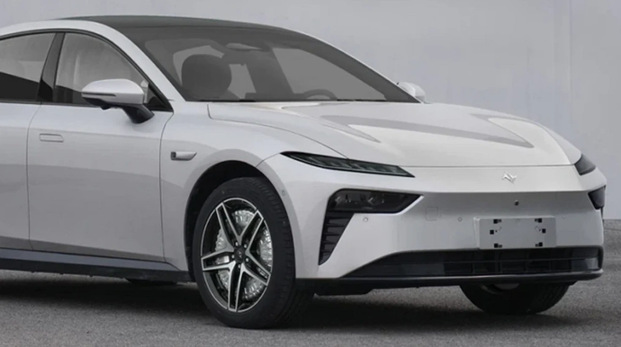 Çin bütün təkərlərinə mühərrik qoşulan avtomobil istehsal edəcək - FOTO