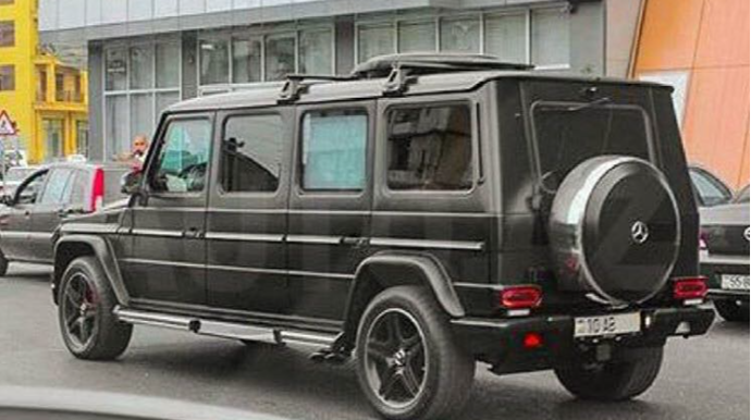 Bakıya 1 milyonluq zirehli "Galenvagen" gətirən iş adamının 55 milyonluq yeyintisi üzə çıxdı - FOTO