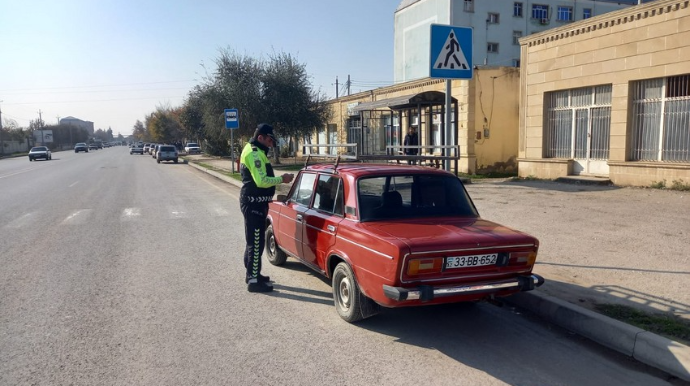 Kürdəmirdə reyd keçirilib, qaydaları pozan sürücülər cərimələnib   - FOTO