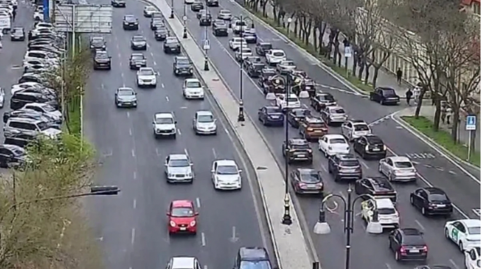 На каких улицах Баку 20 апреля наблюдаются транспортные заторы? - СПИСОК 