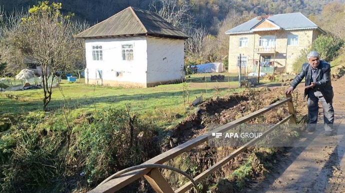 Astarada dağlıq kəndləri birləşdirən körpü qəzalı vəziyyətə düşüb  - FOTO