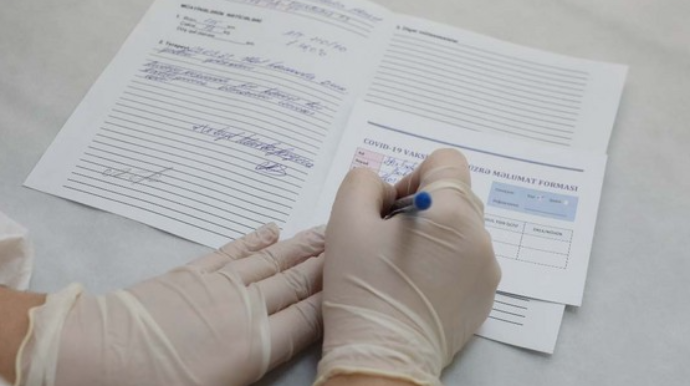 Azərbaycanda peyvənd olunanların sayı açıqlanıb