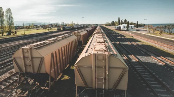 ADY bu il Şərq-Qərb dəhlizi üzrə yük daşımalarını 10% artırıb 