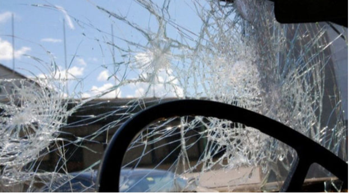 Biləcəridə yük avtomobilləri toqquşub, xəsarət alanlar var - FOTO