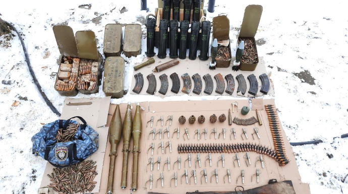 Полицейские обнаружили боеприпасы в Шуше  - ФОТО