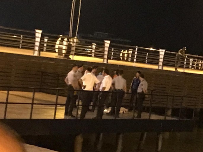 Bakıda 21 yaşlı oğlan özünü dənizə atıb və boğulub - FOTO