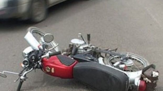 Gəncədə motosiklet aşdı, sürücü xəsarət aldı 
