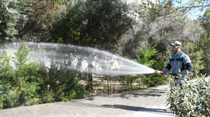 Bakıda 533 küçə və prospekt yuyuldu  - FOTO