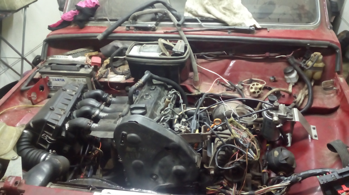 Fransızla rus birləşdi: Avropanın ən ləng avtomobili