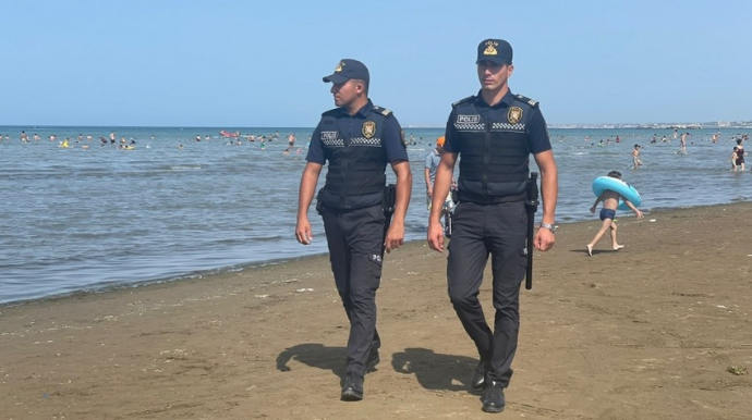 Bakıda gün ərzində çimərliklərdə 42 uşaq itib: DİN valideynlərə müraciət etdi