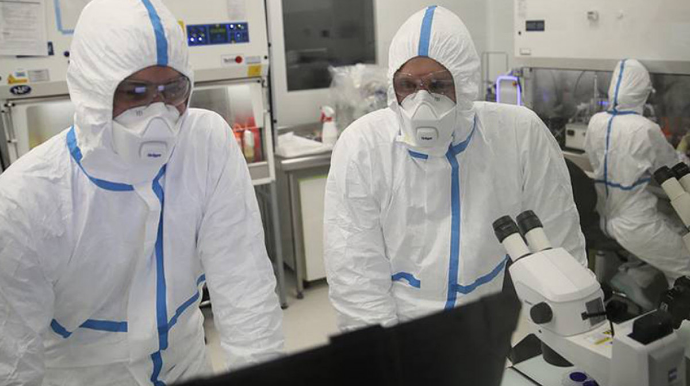 Alimlər iştahasızlığı Omicron ştamının əlamətlərindən biri adlandırıb