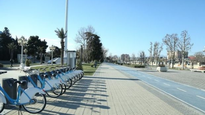 Bulvarda kirayələmədiyimiz skuteri orada sürə bilmərik? - İdarə susur   - FOTO