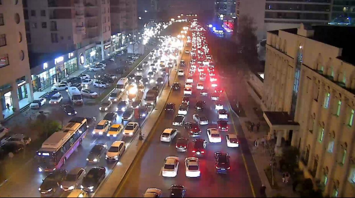 Paytaxt yollarında sıxlıq olan küçə və prospektlər açıqlanıb - FOTO