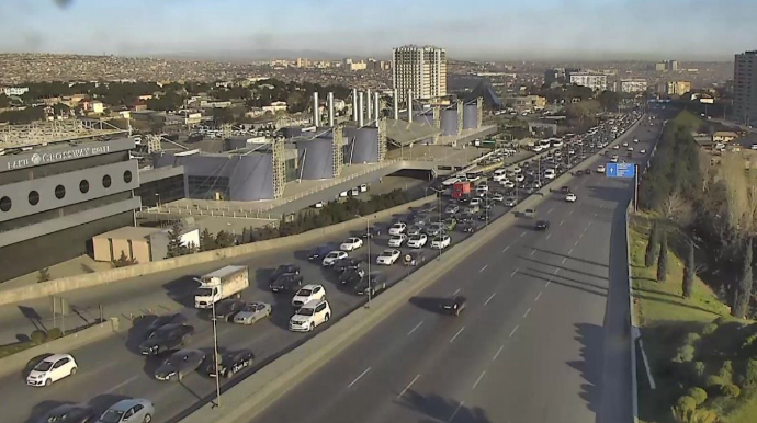 Bakıda sıxlıq olan yollar - SİYAHI 