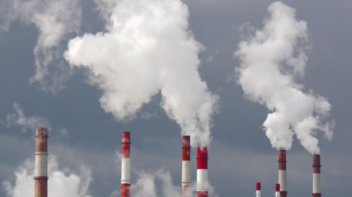 Atmosferə tullantı atan müəssisənin istehsalat üzrə direktoru cəzalanıb