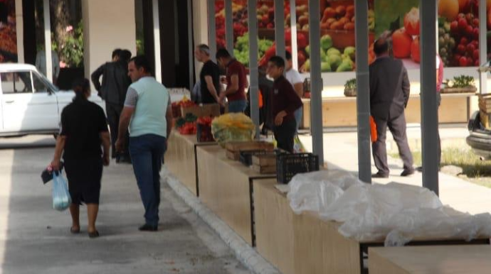 Bakıda bazardan 2 130 manatlıq gilas oğurlanıb 