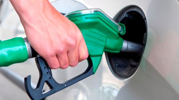 İranda benzin qıtlığı  yarandı