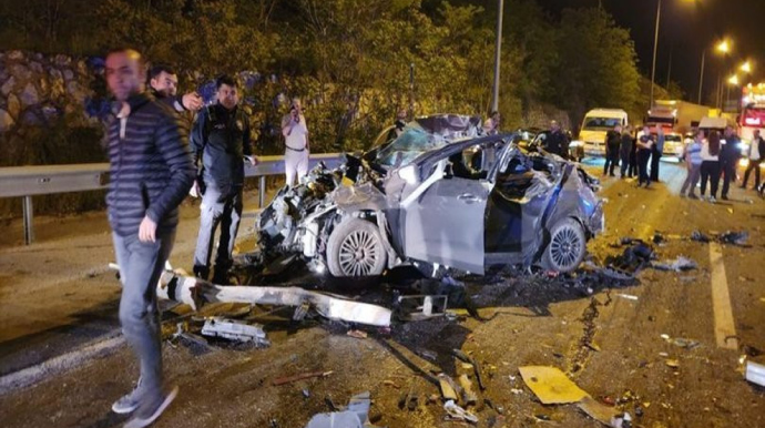 DƏHŞƏTLİ QƏZA:  TIR aşdı, 8 avtomobil bir birinə çırpıldı - 7 ölü, 7 yaralı 