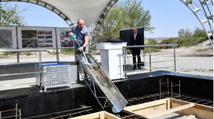 İlham Əliyev Zəngilanın Alıbəyli kəndinin təməlini qoydu   - FOTO - YENİLƏNİB