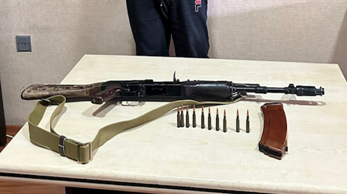 Tapdığı “Kalaşnikov”u təhvil verməyən şəxs saxlanılıb  - FOTO - VİDEO